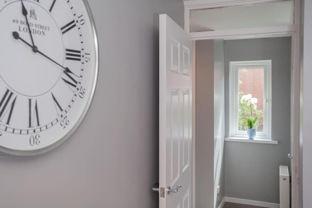 Beautiful Apartment In The Heart Of Belfast!! Екстер'єр фото
